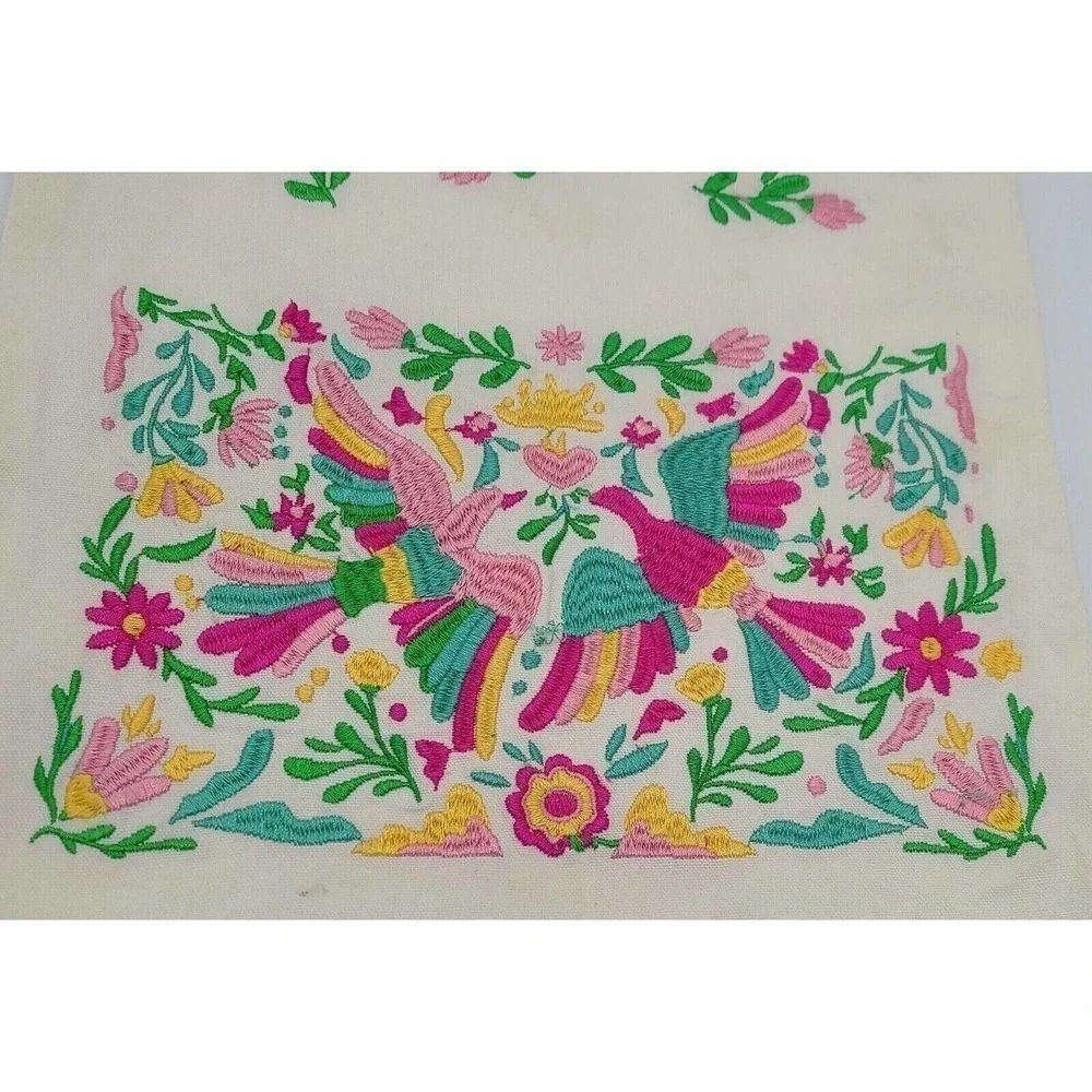 Multi-Color‎ Embroidered Bird Table Runner - Picture 3 of 4